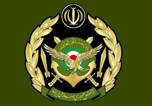 نیروی دریایی ارتش: از ورود ناوشکن‌های دشمن به تنگه هرمز ممانعت شد