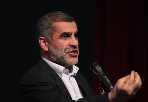 نیکزاد: بمب اتم نمی‌سازیم، چون حرام شرعی است/ امارات را مورد هدف قرار دادیم