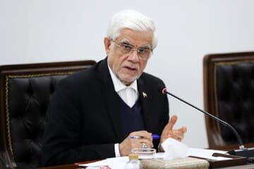 عارف: به زودی تحریم‌ها با پیروزی بزرگ ملت ایران رفع خواهد شد