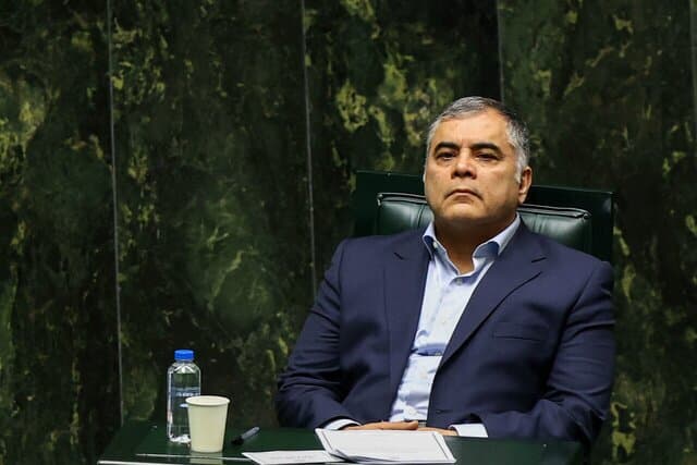 ماجرای انفجار چاه‌های نفت چیست؟/ وزیر نفت پاسخ داد