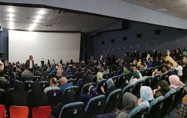مخاطبان سینما در اردیبهشت به یک میلیون نفر نرسید!