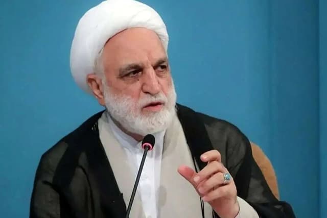 رئیس قوه قضائیه: هدف دشمن شکستن کمر اقتصادی کشور است؛ باید او را در این جبهه خلع سلاح کنیم
