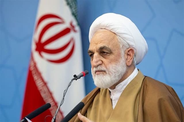 رئیس قوه قضائیه: دوران نظم عاریتی در آب‌های خلیج فارس پایان یافته/ پشتیبانی حقوقی از حاکمیت «نظم جدید» در این منطقه، مأموریت قطعی ایران است/ حمایت حقوقی از حافظان امنیت آب‌های سرزمینی ما قاطعانه است