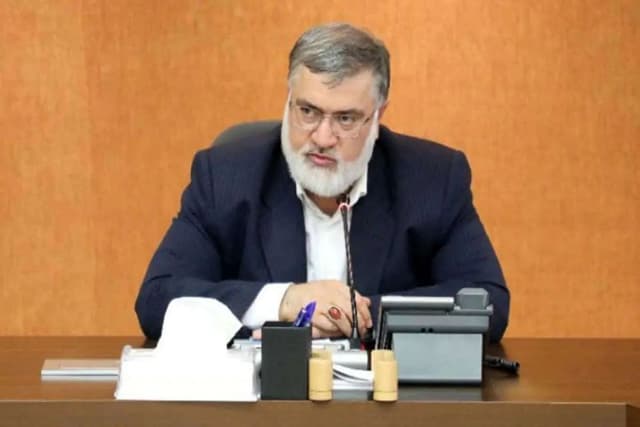 استاندار تهران: در جنگ اخیر، حدود ۶۰ هزار واحد مسکونی، ۱۱ هزار و ۵۰۰ وسیله نقلیه و ۴۶۶ واحد صنعتی و تولیدی دچار آسیب شده‌اند