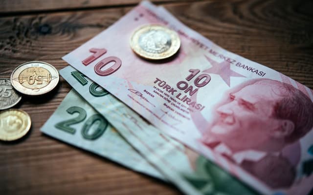 قیمت لیر، امروز شنبه ۱۹ اردیبهشت ۱۴۰۵