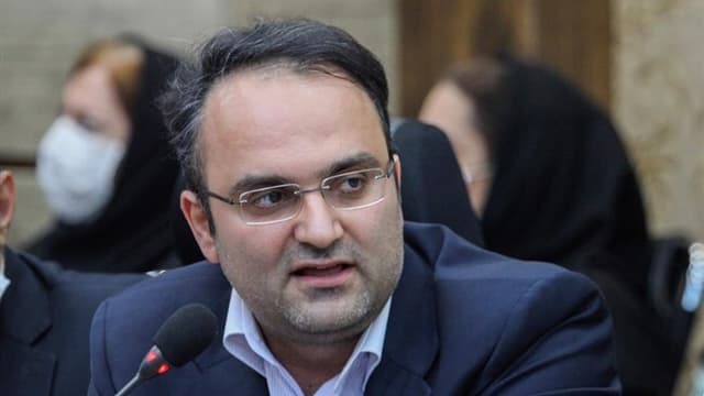 عضو هیئت نمایندگان اتاق بازرگانی استان مرکزی: اینترنت پرو؛ راهکاری برای تداوم حیات اقتصادی در شرایط اضطراری است