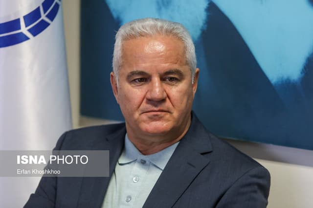 انتقاد تند پیوس از بازار نقل‌وانتقالات: این چه پول‌هایی است از جیب مردم خرج می‌کنید!