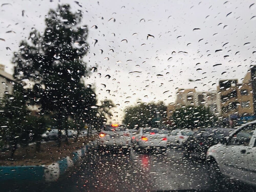 رگبار و رعد و برق در ۸ استان/ خلیج فارس طوفانی می‌شود