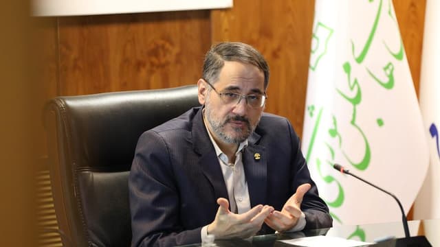 نگاهداری: وقتی صاحبان تحلیل عقب می‌نشینند، میدان برای صداهای غیرمتعهد به حقیقت باز می‌شود