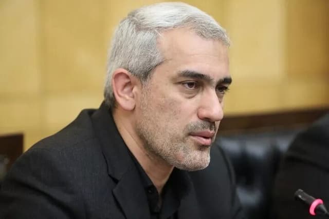 دستور ویژه وزیر اقتصاد به بانک‌ها برای تسریع در بازگشت خدمات پایدار بانکی