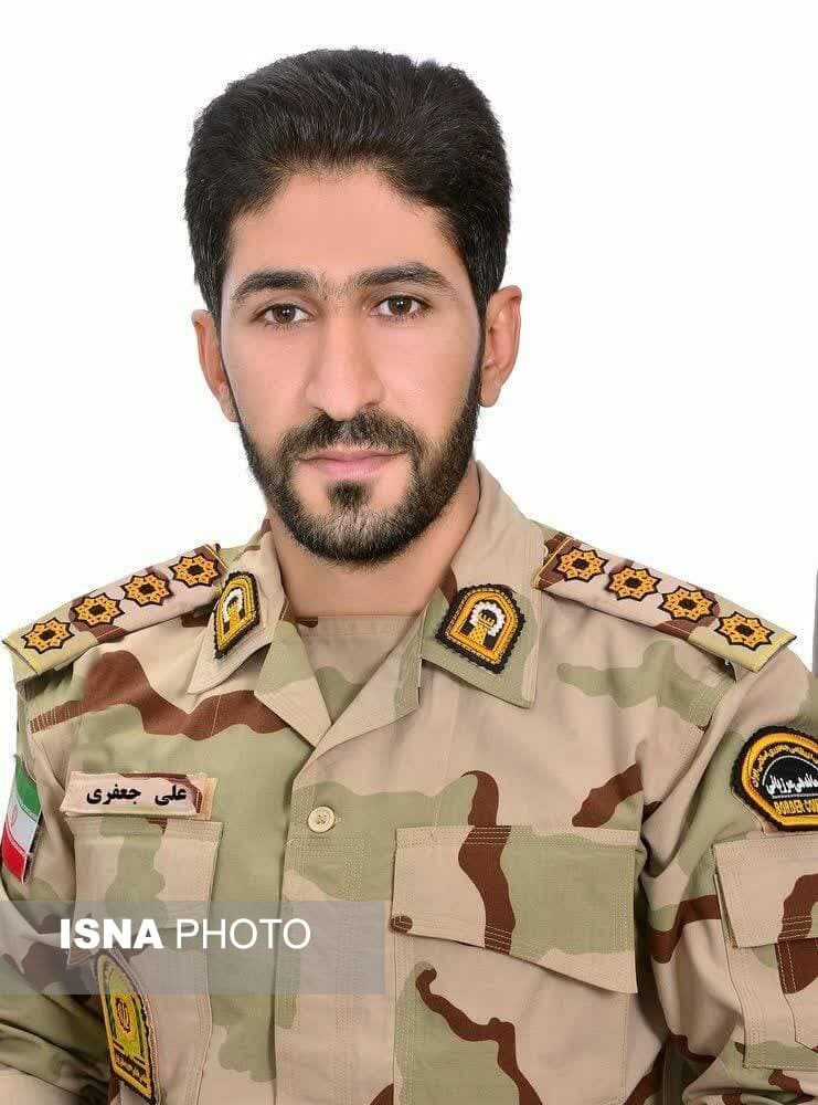 شهید جنگ رمضان؛ از «مردمداری» در نوجوانی تا پاسداری از مرزها