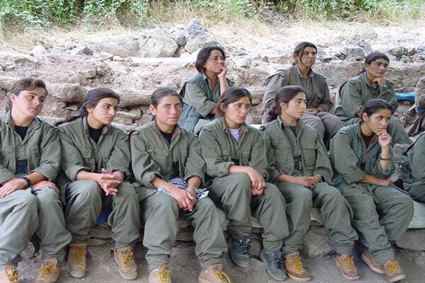 شیوع اپیدمی خودکشی در میان اعضای کومله‌