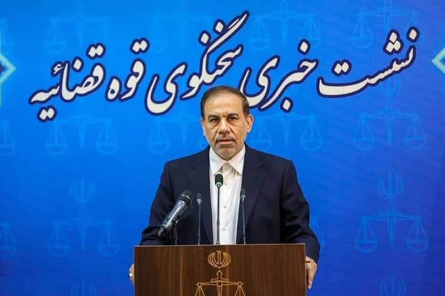۹۰ میلیون پشتیبان ایران و انقلاب اسلامی هستند/ هزینه استقلال‌طلبی ملت ایران جنگ، ترور و تحریم بوده است