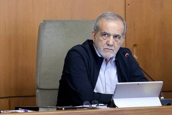 معلمان معماران اصلی «عزت ملی» و «ایستادگی» در نسل‌های آینده هستند/  تحقق عدالت آموزشی در گروی توجه جدی به جایگاه معلمان است