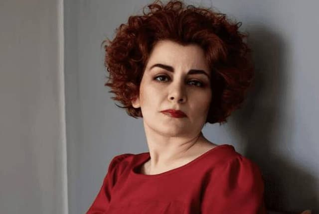 خاله نیکا شاکرمی: پهلوی به سطل زباله تاریخ پرت شد!