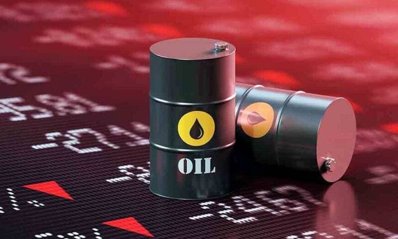 قیمت نفت بالای ۱۰۰ دلار حفظ شد