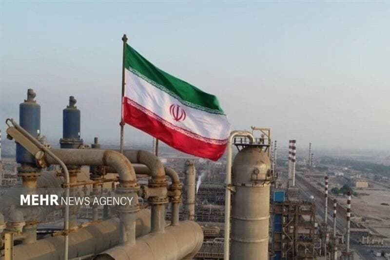 نفت سبک و سنگین ایران زیر ۸۱ دلار