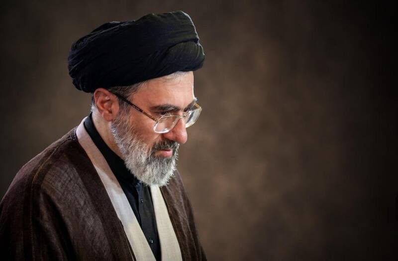 ادعای واکنش رهبری به نامه رئیس جمهور در فضای مجازی از اساس کذب و خلاف واقع است/ مطالبی که موجب دودستگی در جامعه و زمینه‌ساز نسبت‌های نادرست به مسئولان ‌شود، در جهت اهداف دشمنان است
