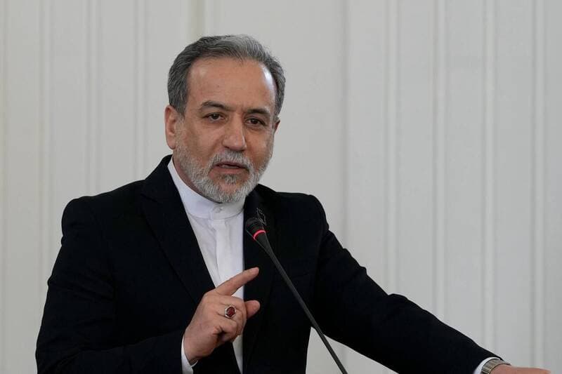 ایران به دنیا ثابت کرد که یک قدرت سرسخت و شکست ناپذیر است/ دشمن مجبور شد برای مذاکره درخواست بدهد