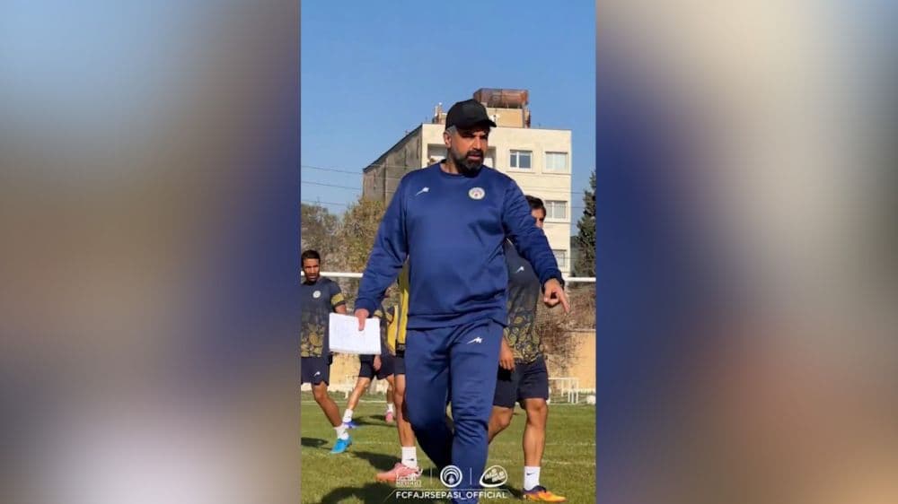 ویدیوی باشگاه فجر سپاسی از آمادگی بازیکنان پیش از بازی با استقلال