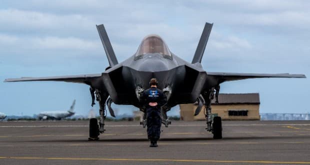 هوش مصنوعی اهداف ناشناس را برای جنگنده F-35 شناسایی می‌کند