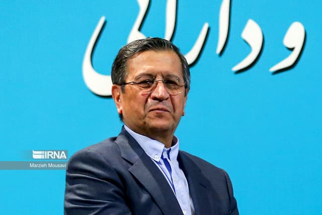 تلاش دولت برای کنترل بازار و تأمین کالاهای اساسی/التهابات به‌مرور فروکش می‌کند