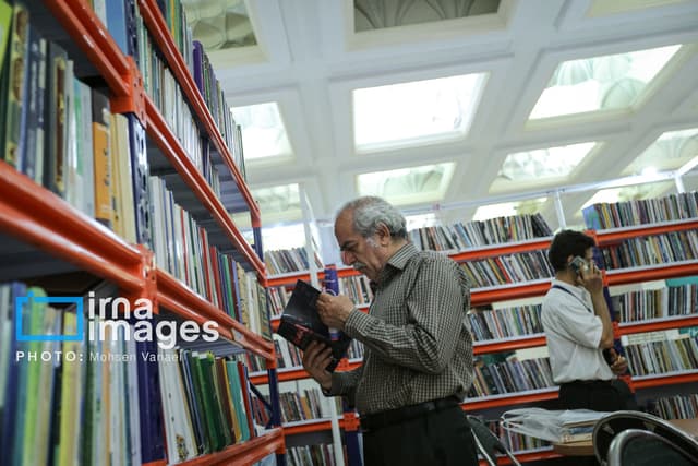 معاون علمی و پژوهشی انجمن آثار و مفاخر فرهنگی: نمایشگاه مجازی کتاب جایگزین موقت نیست