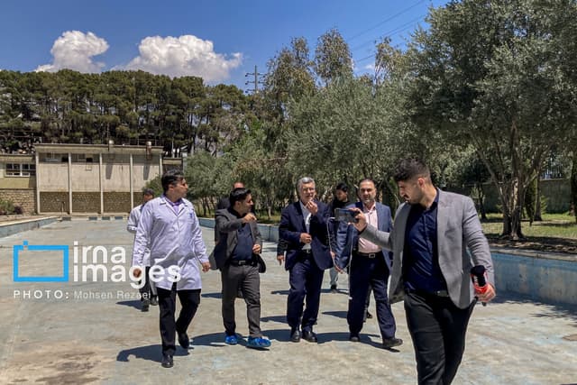 وزیر بهداشت از روند ساخت و پیشرفت فیزیکی بیمارستان تخصصی سوختگی و تروما دیدن کرد
