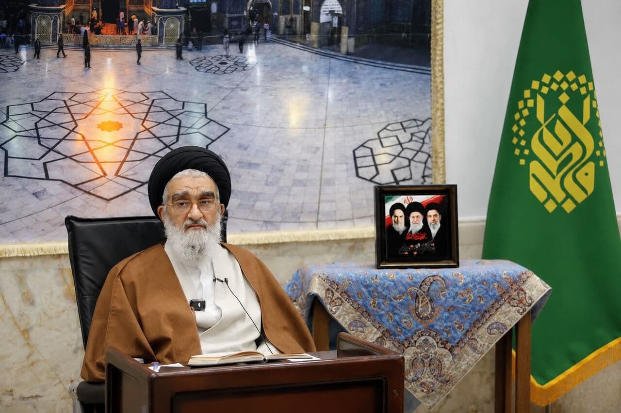 تقابلی میان ایرانی بودن و اسلامی بودن وجود ندارد