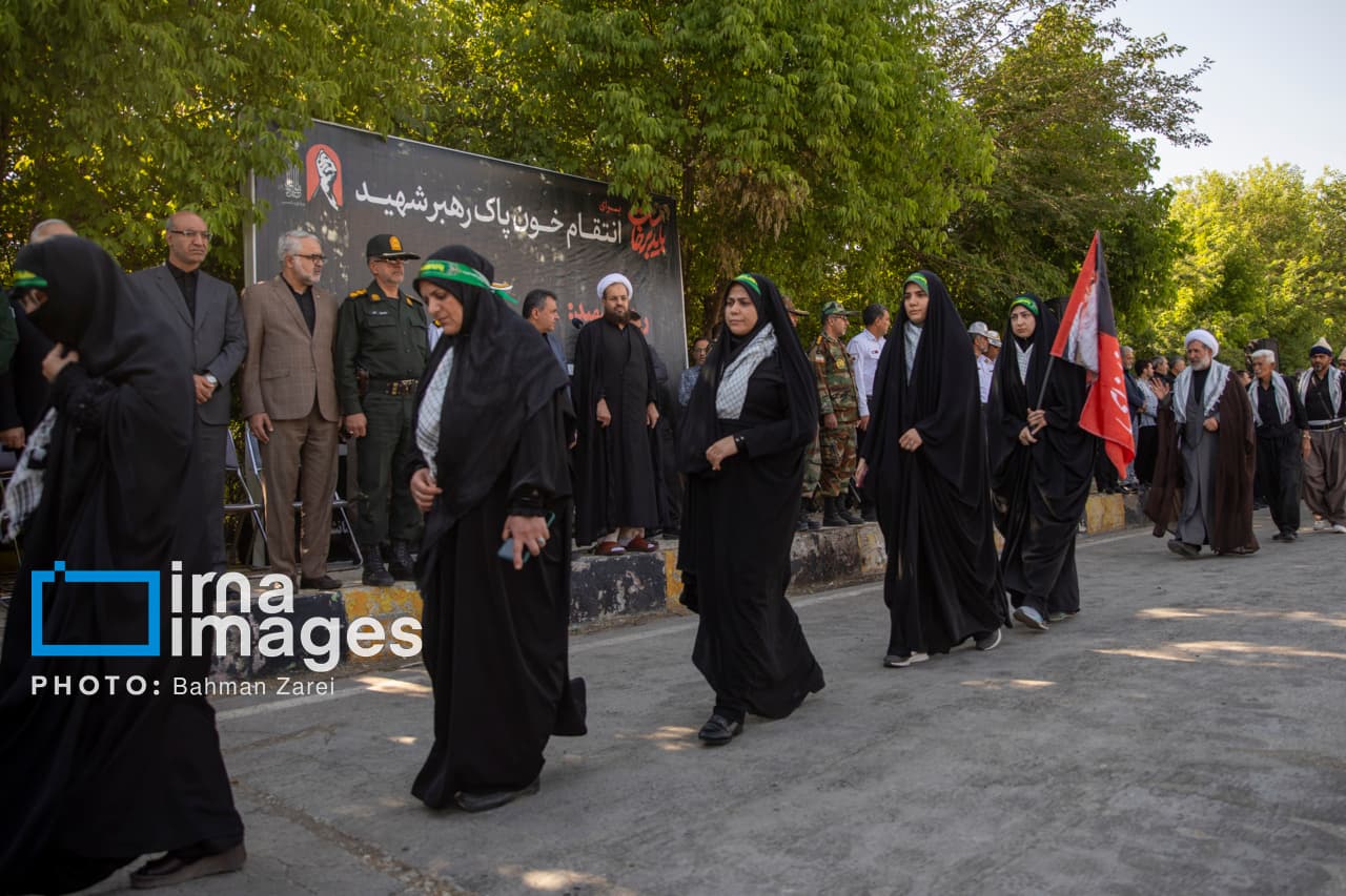 خدمات بیمه سلامت استان تهران در ایام وداع با رهبر شهید بدون وقفه ارائه می‌شود