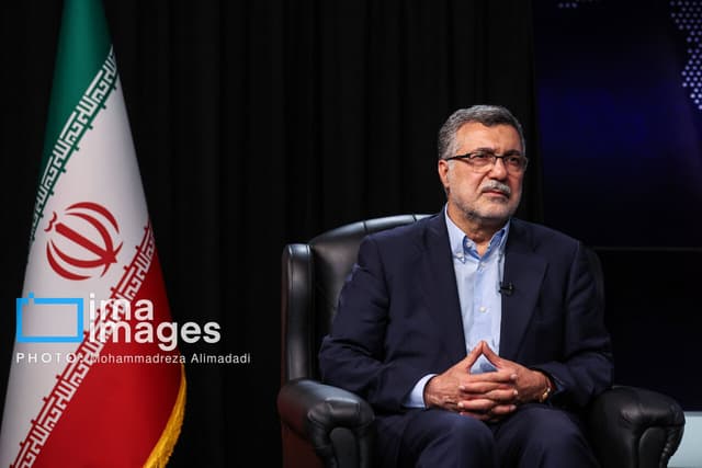 رایزنی وزرای بهداشت ایران، عمان و لبنان در ژنو/ ضرورت همبستگی برای مقابله با تجاوز دشمنان