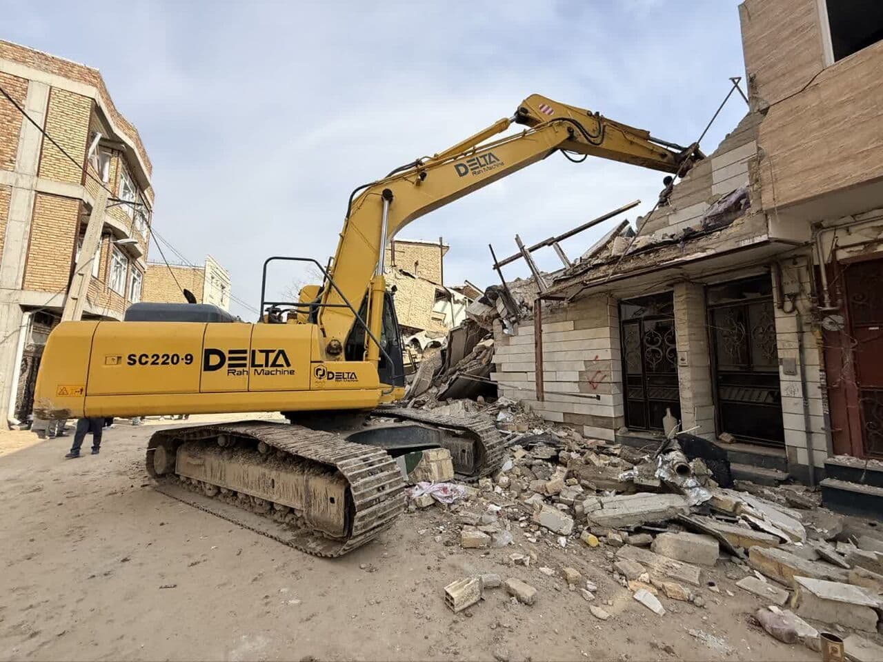 پرداخت هزار و ۳۰۰ فقره تسهیلات اسکان موقت برای آسیب‌دیدگان جنگ تحمیلی
