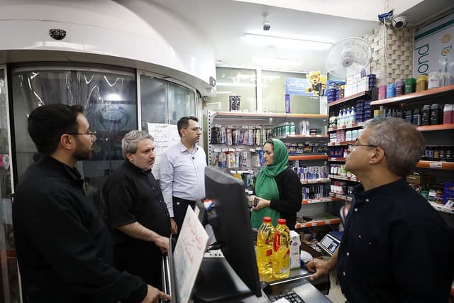 تاکید وزیر اقتصاد بر تداوم ارتقای حکمرانی محلی و پیشبرد برنامه های توسعه ای در مناطق آزاد