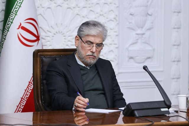 خیام نماد پیوند خِرد علمی و تأمل فلسفی در سنت فکری ایران‌زمین است
