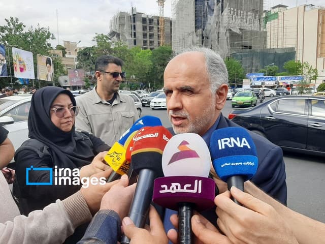 وزیر دادگستری: احتکار و اخلال در بازار در شرایط جنگی مجازات‌ سنگینی دارد