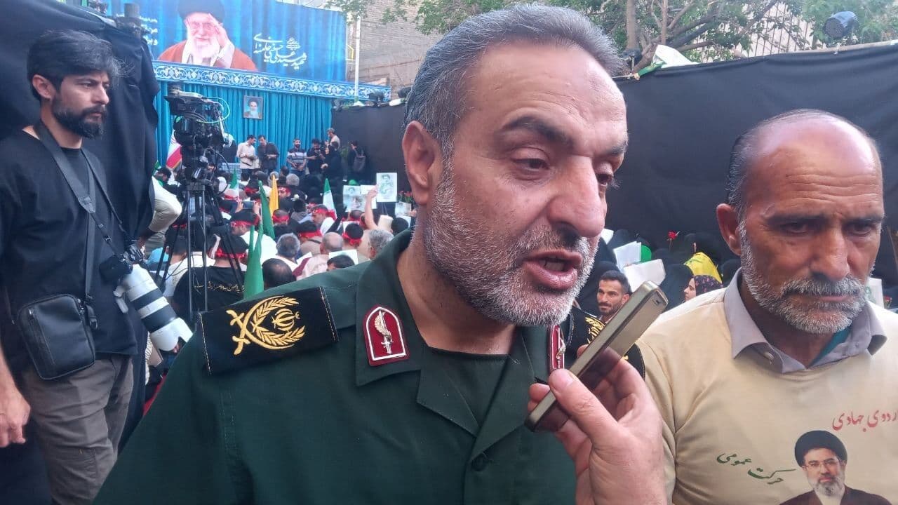 ۱۳ هزار واحد مسکونی بازسازی شد/ حضور مسئولان دولتی در میز خدمت جهادگران