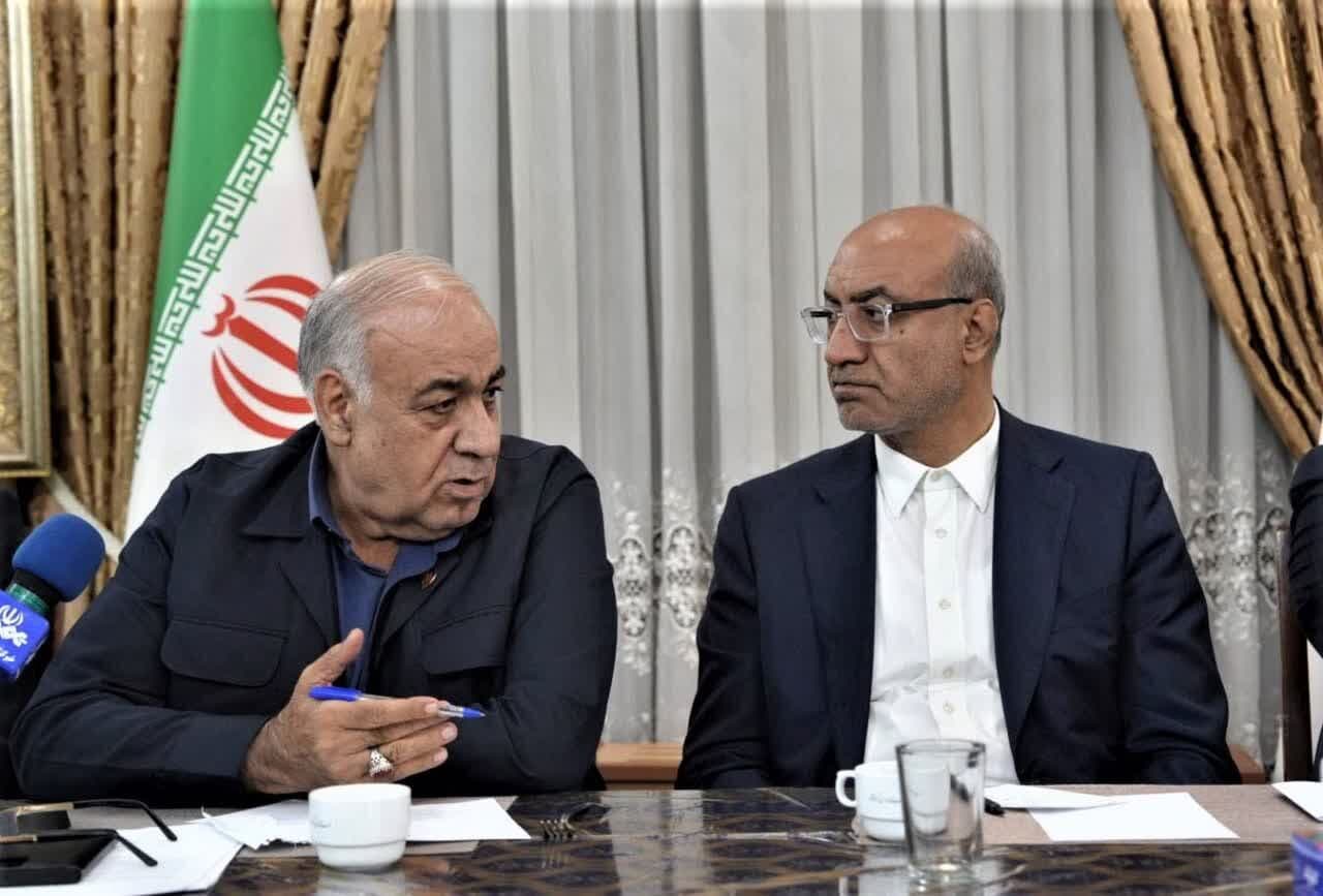 معاون وزیر راه: شرکت ساخت متعهد به تکمیل طرح‌های ملی ریلی و جاده‌ای استان کرمانشاه است
