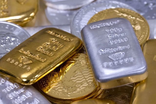 روز بازدهی منفی صندوق‌های نقره و طلا در روز مثبت زعفران و املاک