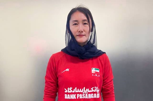 سنگ تمام تقوی برای والیبال بانوان؛ یک مربی خارجی دیگر بر روی نیکمت تیم ایران