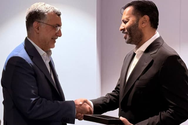 تاکید ایران و پاکستان بر گسترش همکاری‌های سلامت/ قدردانی از تسهیل حمل‌ و نقل دارو