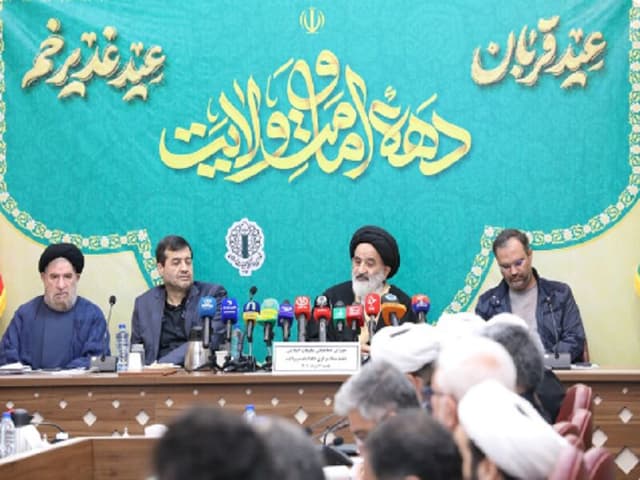 دهه امامت و ولایت احیای یک مدل حکومتی برخاسته از اسلام ناب محمدی است 