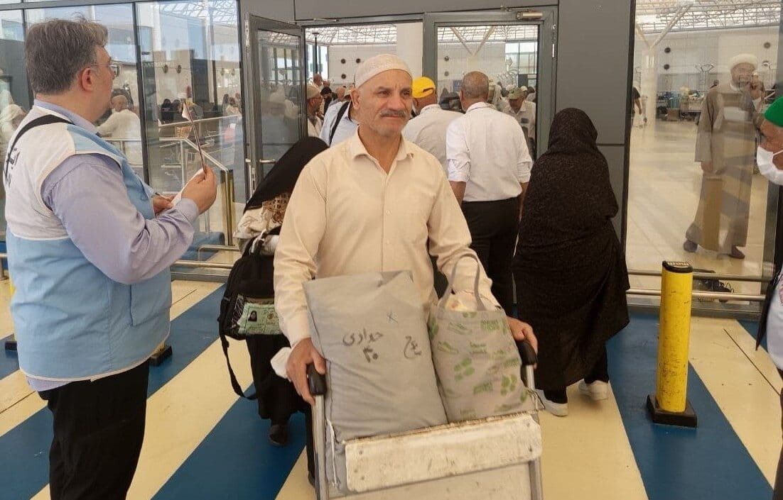 بازگشت بیش از۸۲۰۰ زائر ایرانی به کشور/ همه حجاج تا ۲۴ خرداد باز می گردند