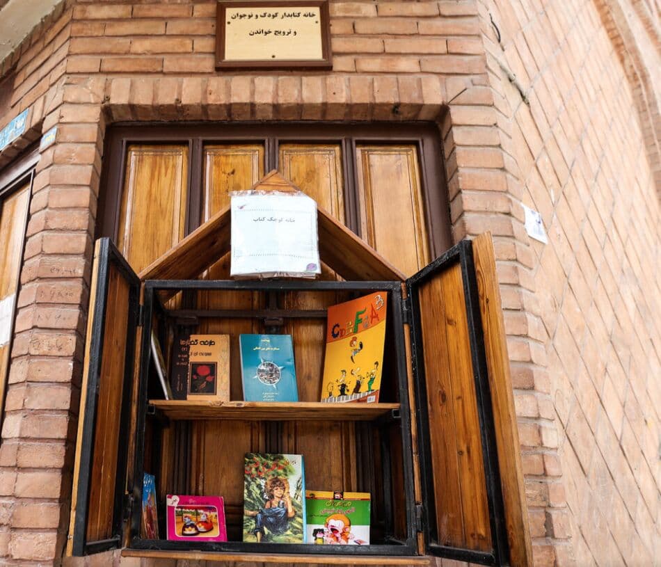 «ردِّ پای دست‌ها»؛ در ستایش تلاش کتابداران برای ترویج خواندن