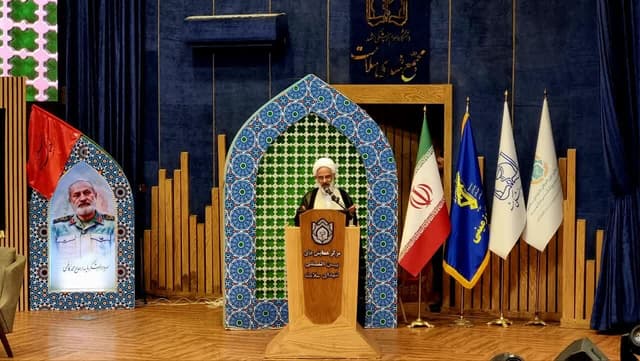 نماینده ولی فقیه در سپاه:  ایران از موضع پیروزی در مذاکرات حضور یافت