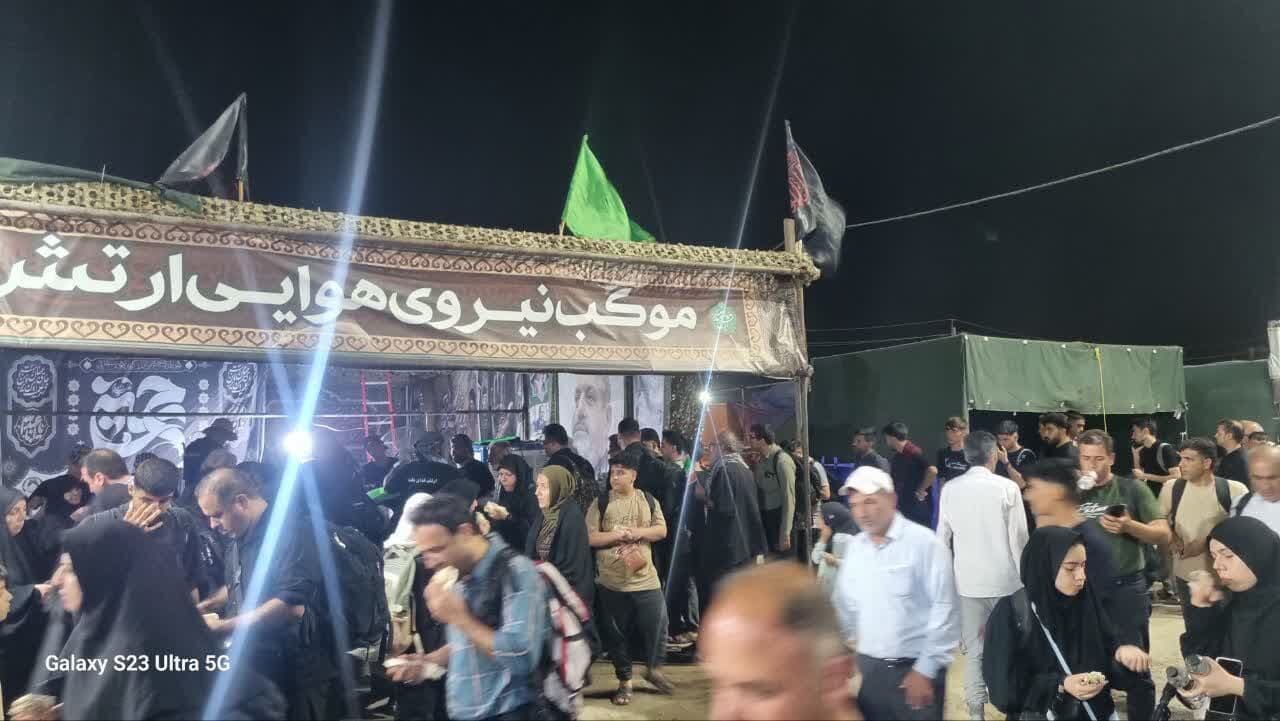 نهاجا خادم زائران اربعین حسینی در مرز مهران