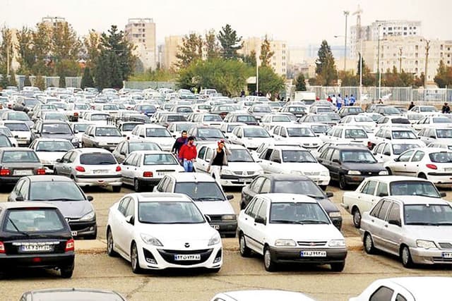 تاثیر کاهش قدرت خرید مشتریان بر معادله تقاضا در بازار خودرو