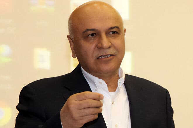 زنجیره‌تامین خودرو در تنگنای لجستیک و نقدینگی