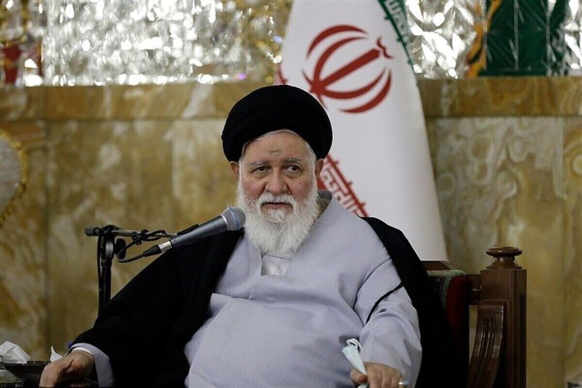 علم الهدی: مردم توافق را نقد کنند، اما حق مقابله با دولت را ندارند