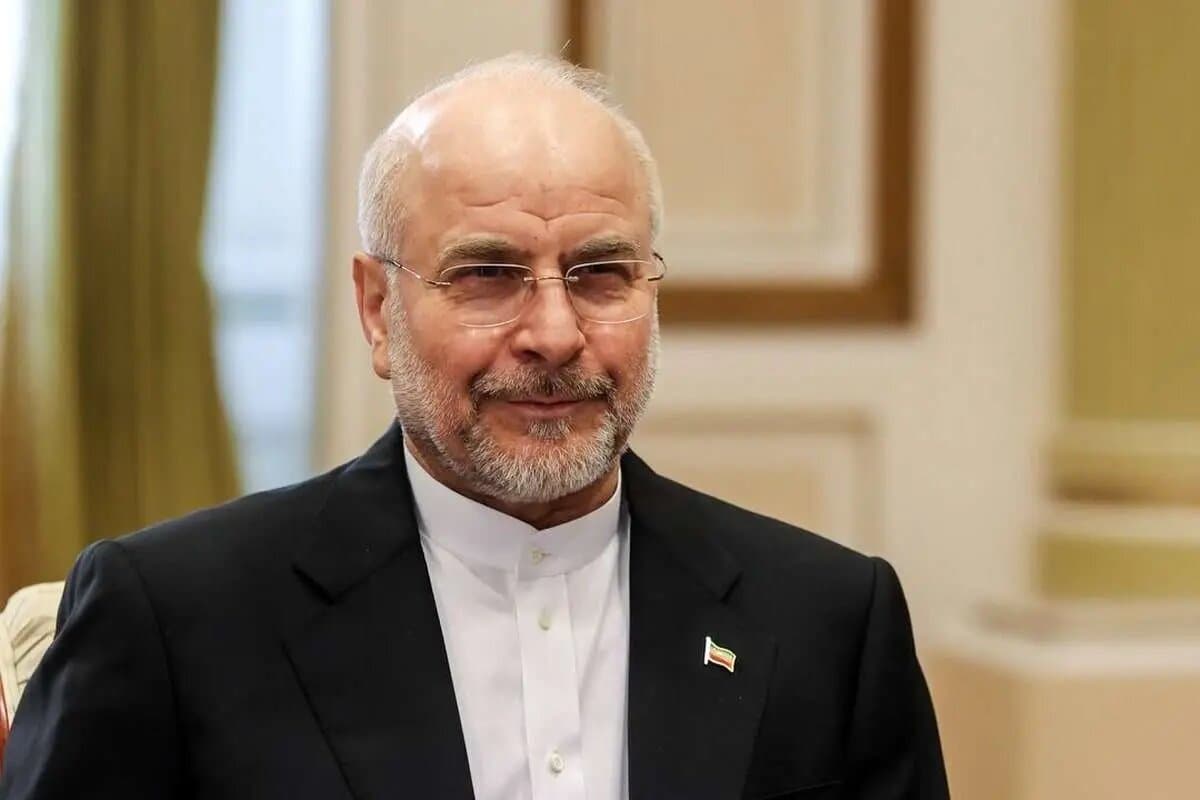 قالیباف روی نقشه آمریکا به هگست ثابت کرد ایران محاصره شدنی نیست +عکس