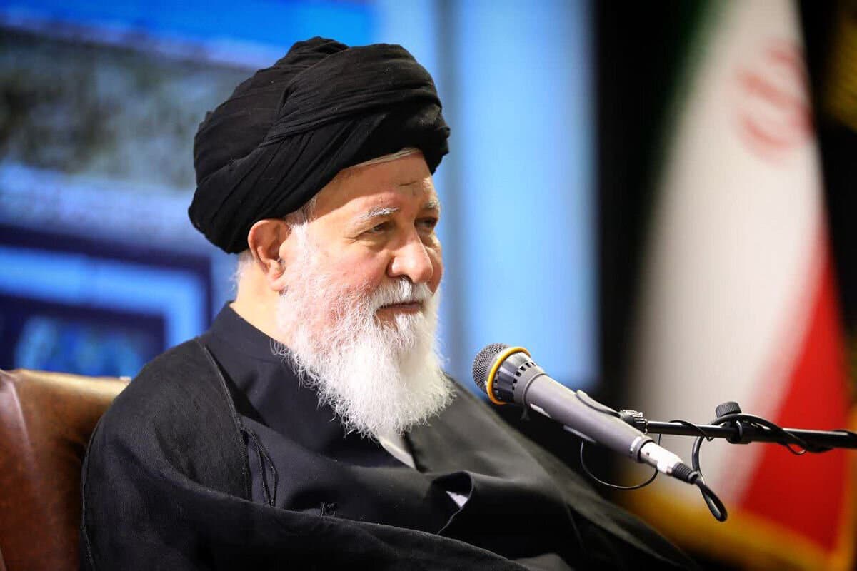 علم الهدی: امروز یک آقای گردن کلفت با گران‌فروشی هدف آمریکا را در کشور اجرا می‌کند